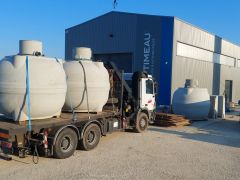 Mise en place de 2XCUVE BULLE 7000 l béton